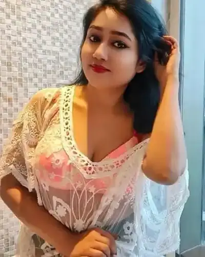 Escort Pandavapura